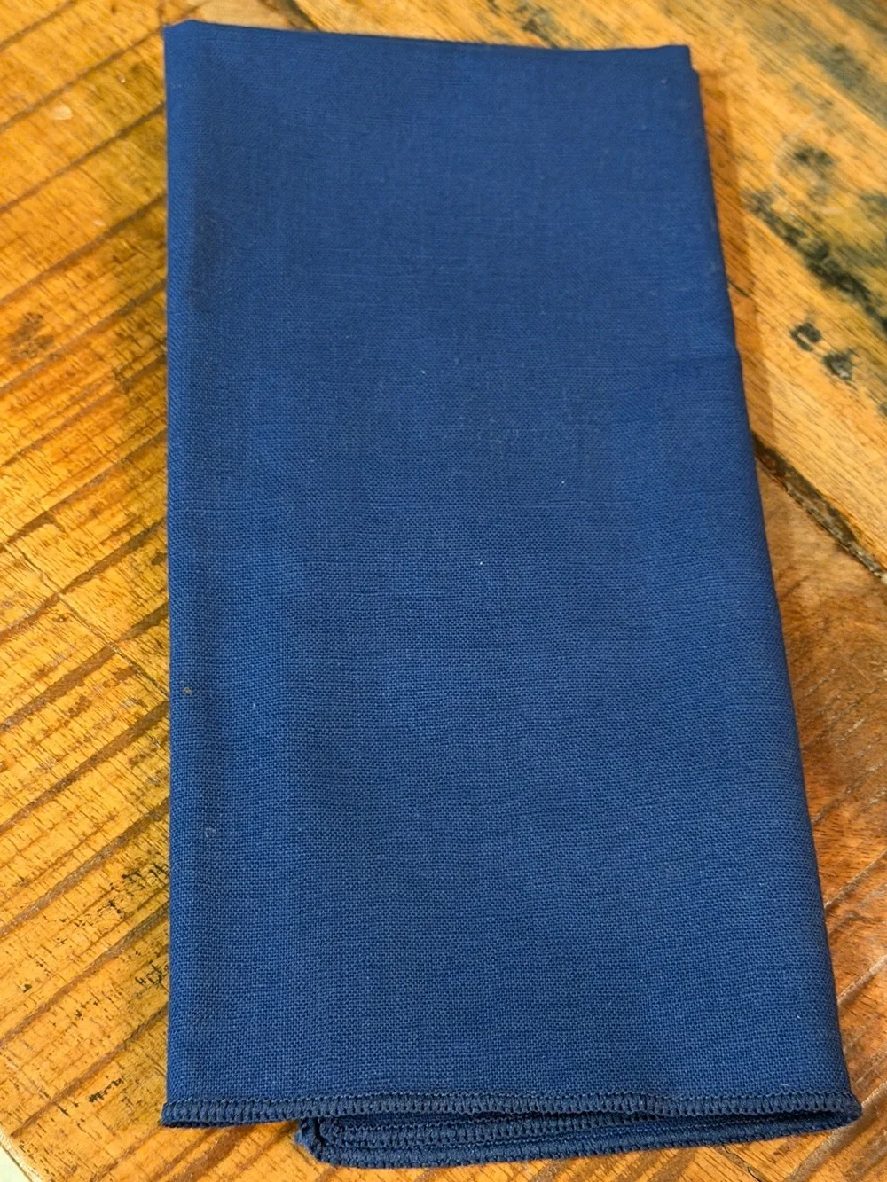Set of 4 Blue Cloth Fabric Napkins -18 x 18 - Solid Navy Blue / Good Condition